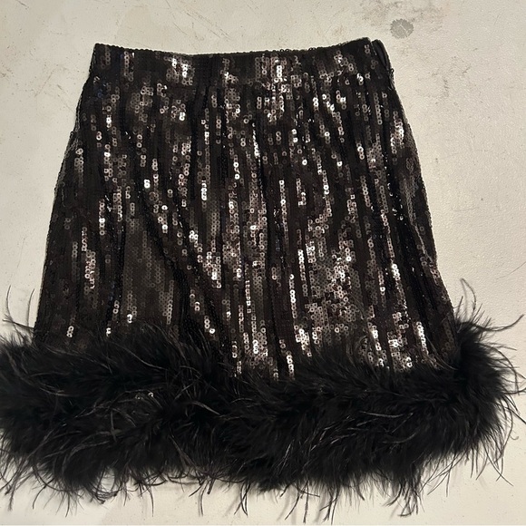Judith March Black Sequin Skirt with Feather Trim - Picture 2 of 6